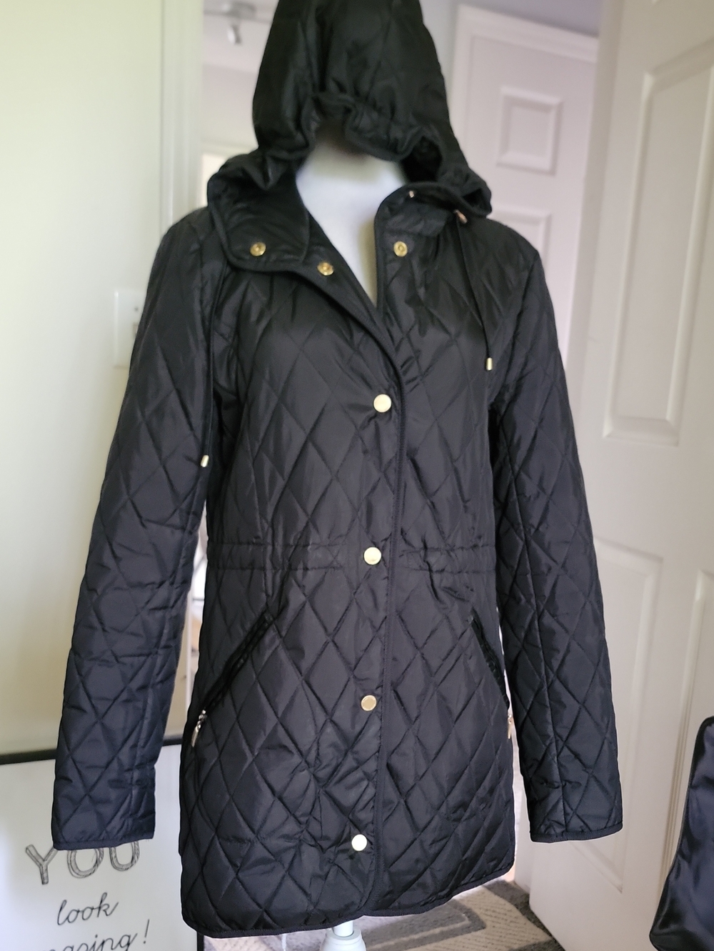 Ellen Tracy Size Small Quilted Hooded Women's Jacket - Black